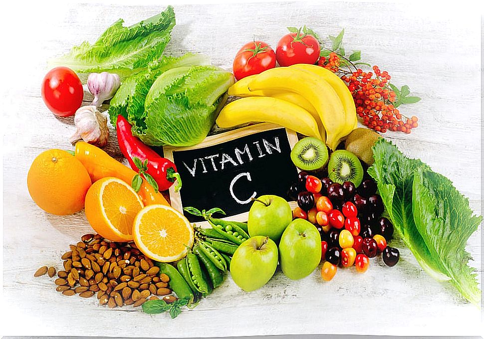 Foods rich in vitamin C to reduce acne scars