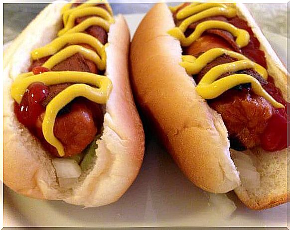 Why is it bad to feed children hot dogs?